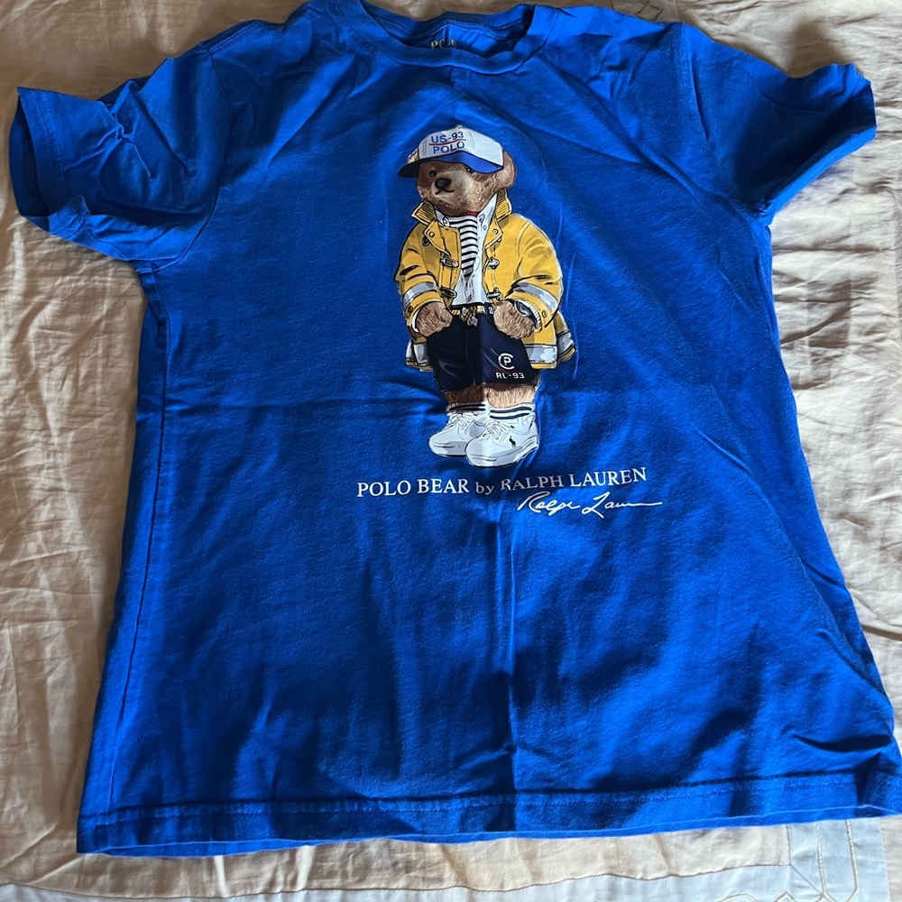 2 Polo T-Shirts